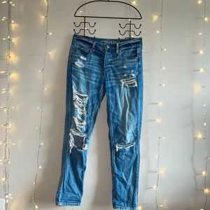 AMERICAN EAGLE- Tomgirl Jeans